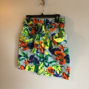 FRENCH CONNECTION | tropical print skirt
